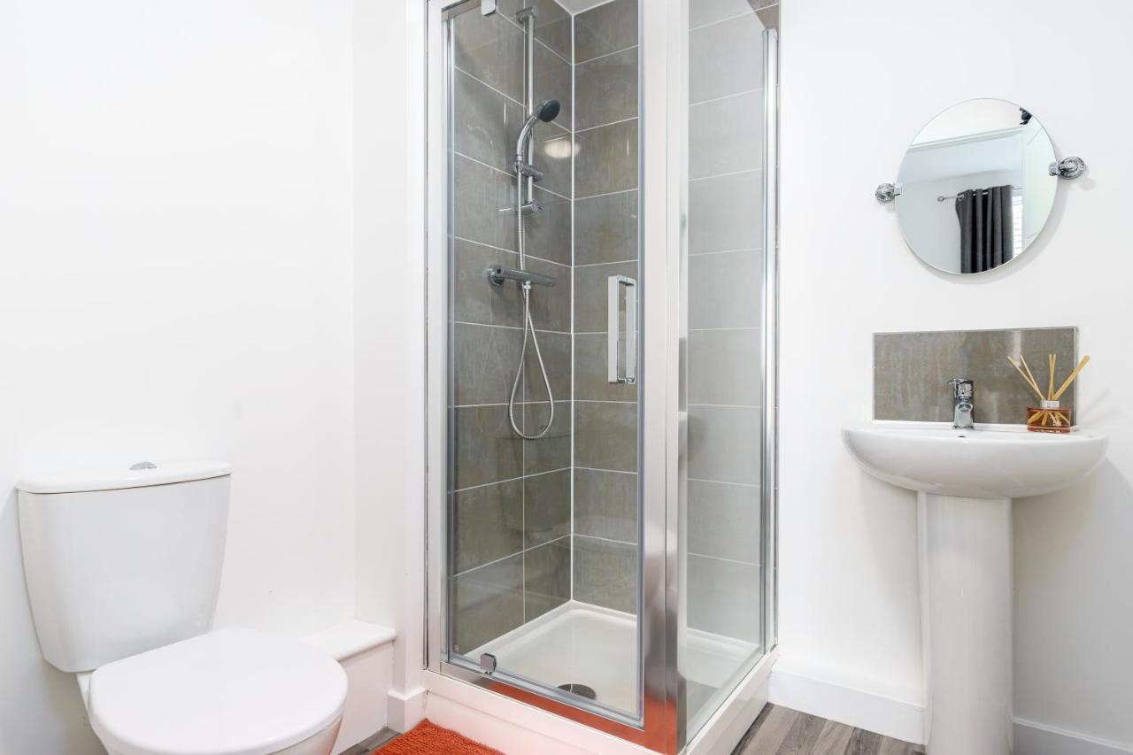 Leilighet Fortified Luxury With Balcony And Free Parking *